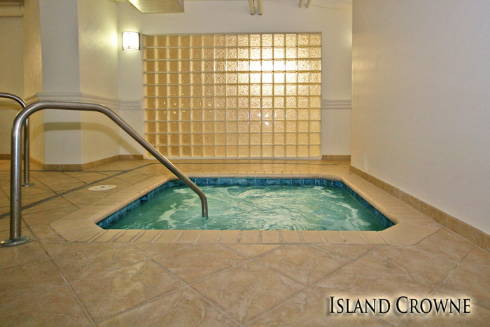 Daytona Beach Condos. Island Crowne Condo Unit 1004 Indoor Jacuzzi Salt. 1900 N Atlantic Ave